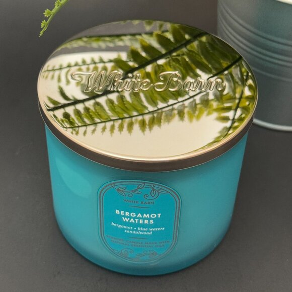BBW Bergamot Waters White Barn Bath & Body Works 3 Wick Candle - Picture 4 of 10